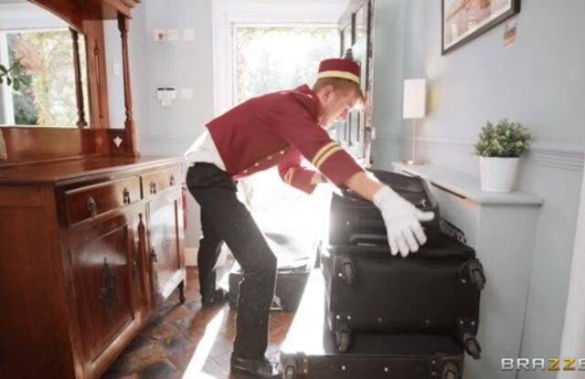 Banging the Bellhop