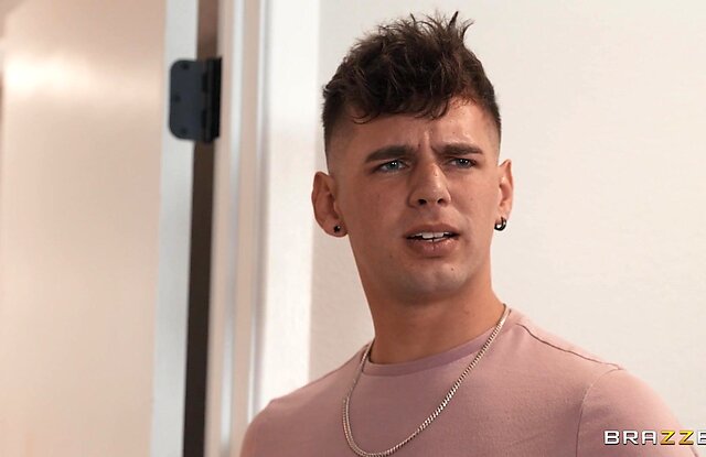 Gamer Stepmom By Alexis Fawx Part 2