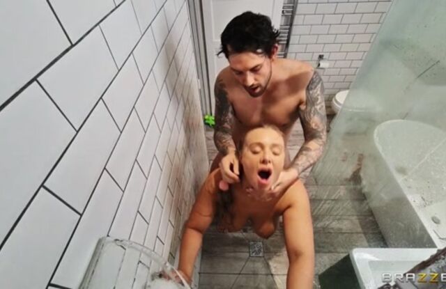 Shower Pranking Sex